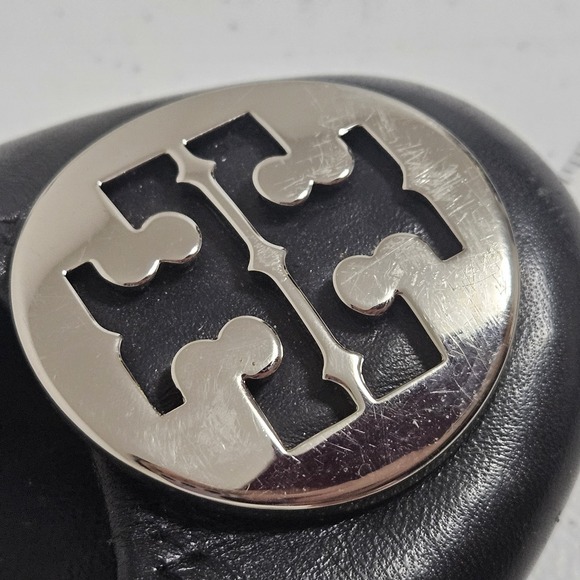 Tory Burch Minnie Travel Black Leather Ballet Flats Women's 7 Silver Logo GUC ** - Picture 9 of 9